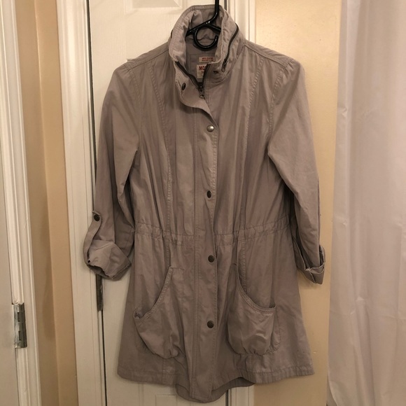 Light gray jacket - Picture 3 of 5